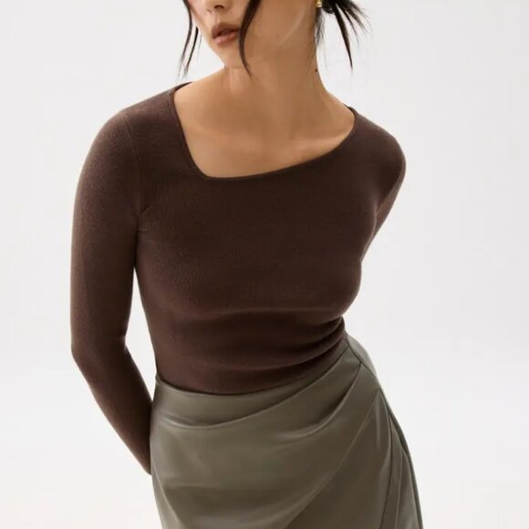 SOLD Love Bonito Fitted Asymmetric Knit Top - Picture 1 of 4